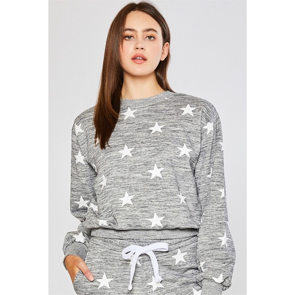 LAST SMALL SET Star print jogger set in gray - Picture 3 of 6